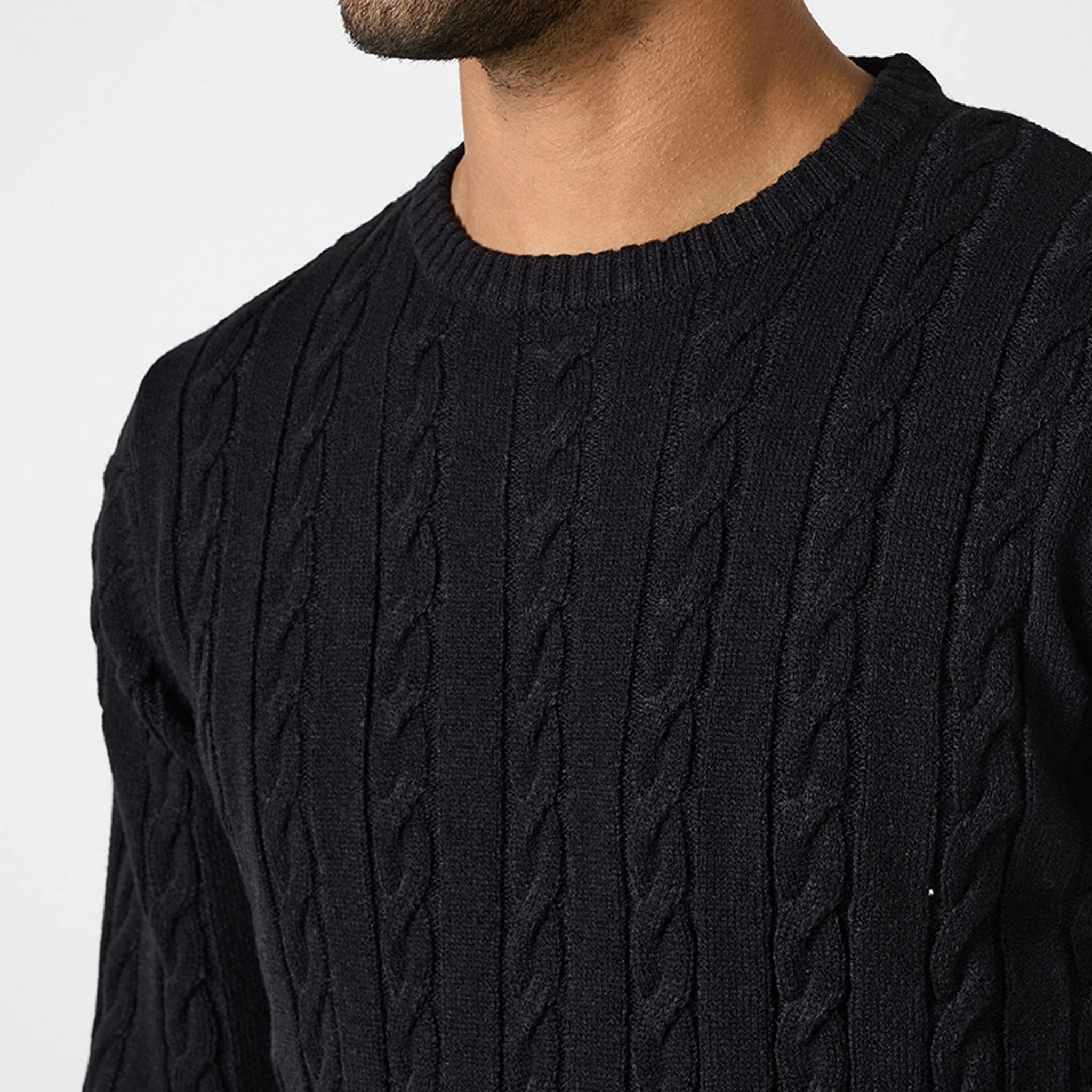 Cable Knit Crewneck | Black