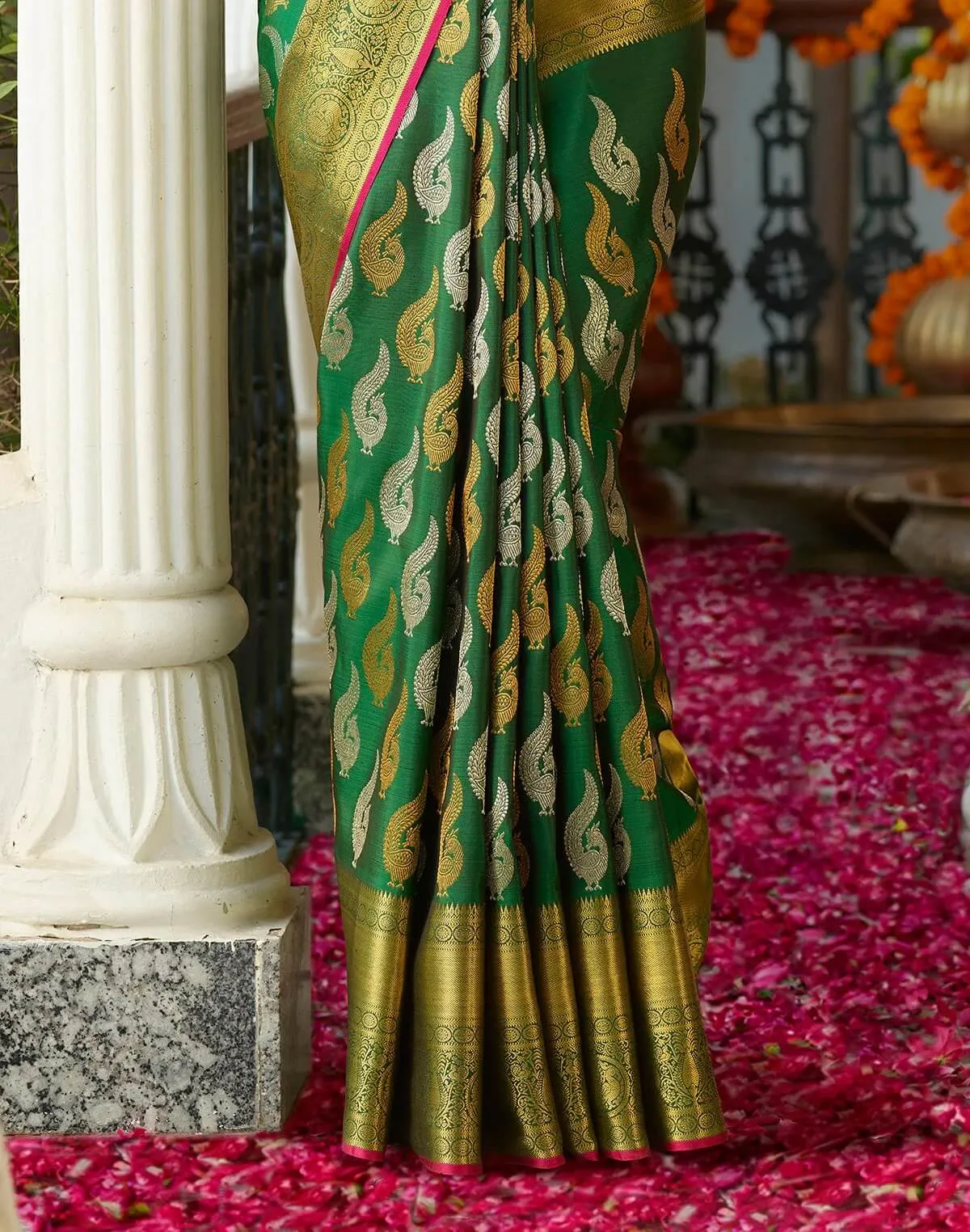 Gorgeous Dark Green Soft Silk Saree With Energetic Blouse Piece