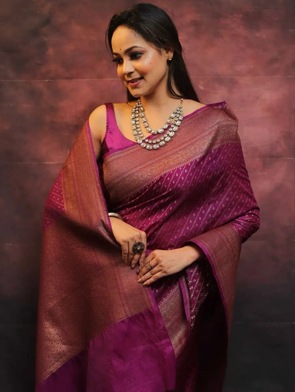 Innovative Purple Soft Silk Saree With Jazzy Blouse Piece