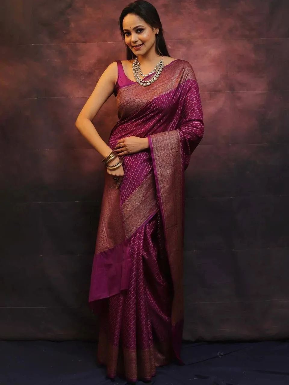 Innovative Purple Soft Silk Saree With Jazzy Blouse Piece