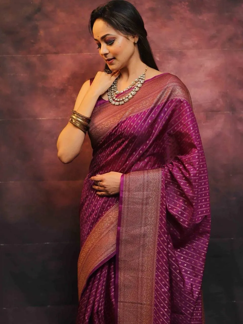 Innovative Purple Soft Silk Saree With Jazzy Blouse Piece