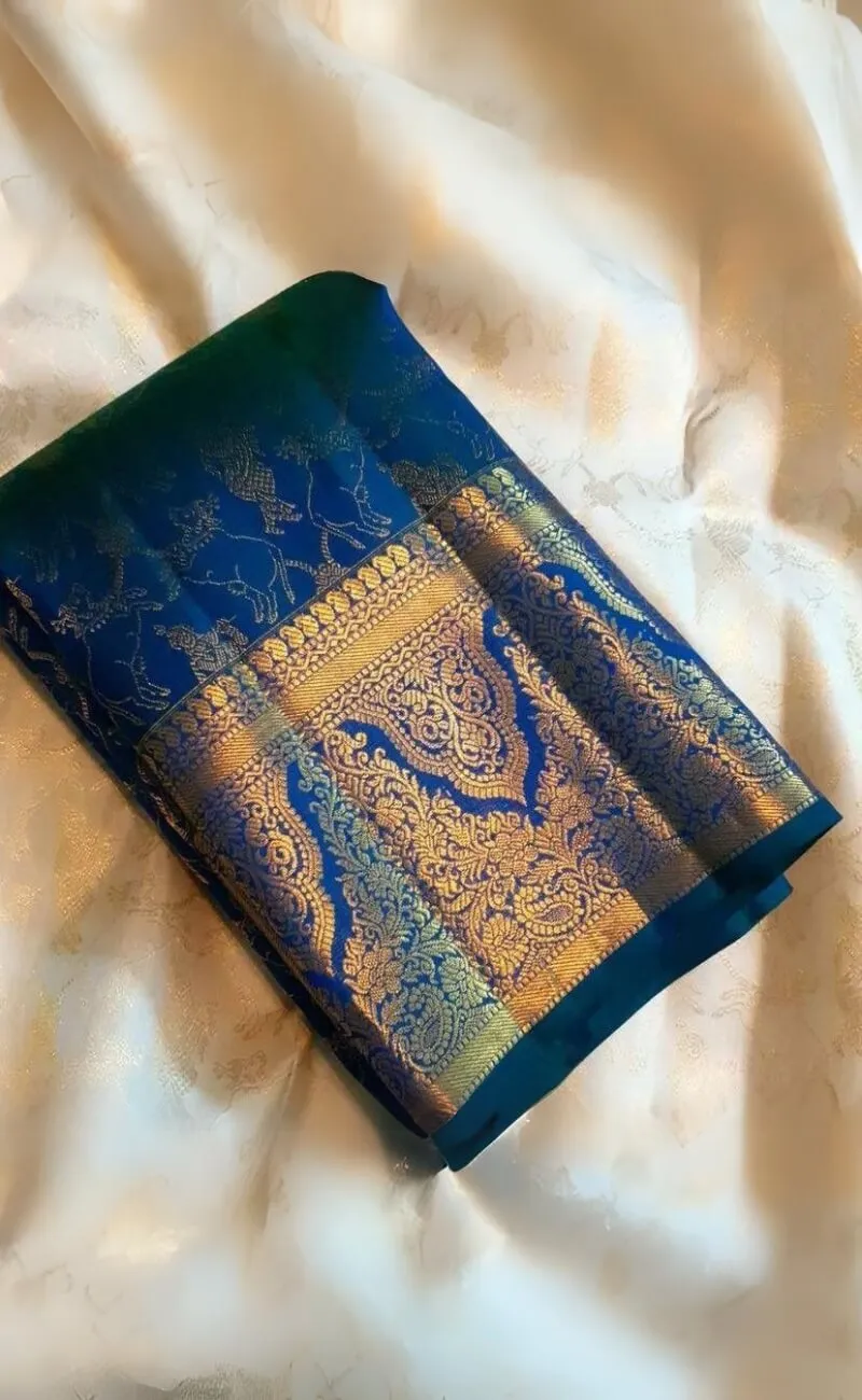 Mellifluous Blue Soft Silk Saree With Ailurophile Blouse Piece