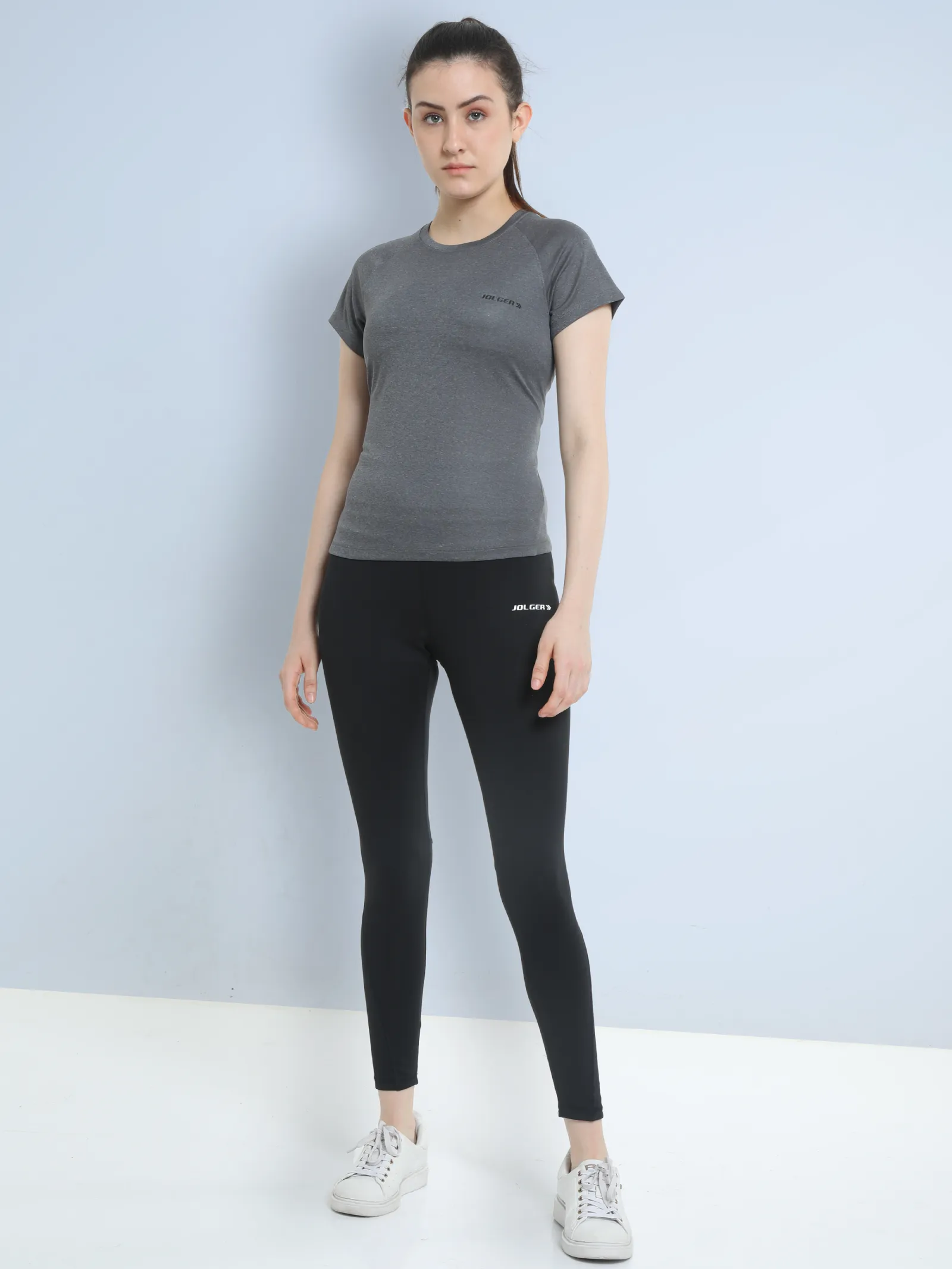 Women's Breathable Light Weight Round Neck T-shirt